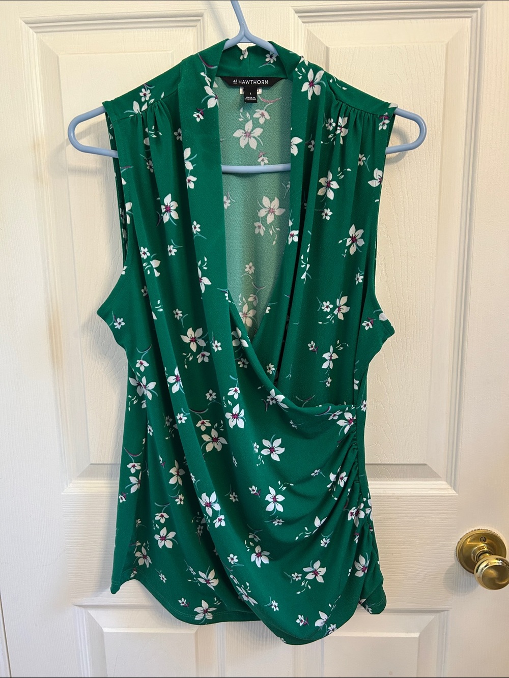 41 Hawthorn Green Floral Draped Sleeveless Camisole